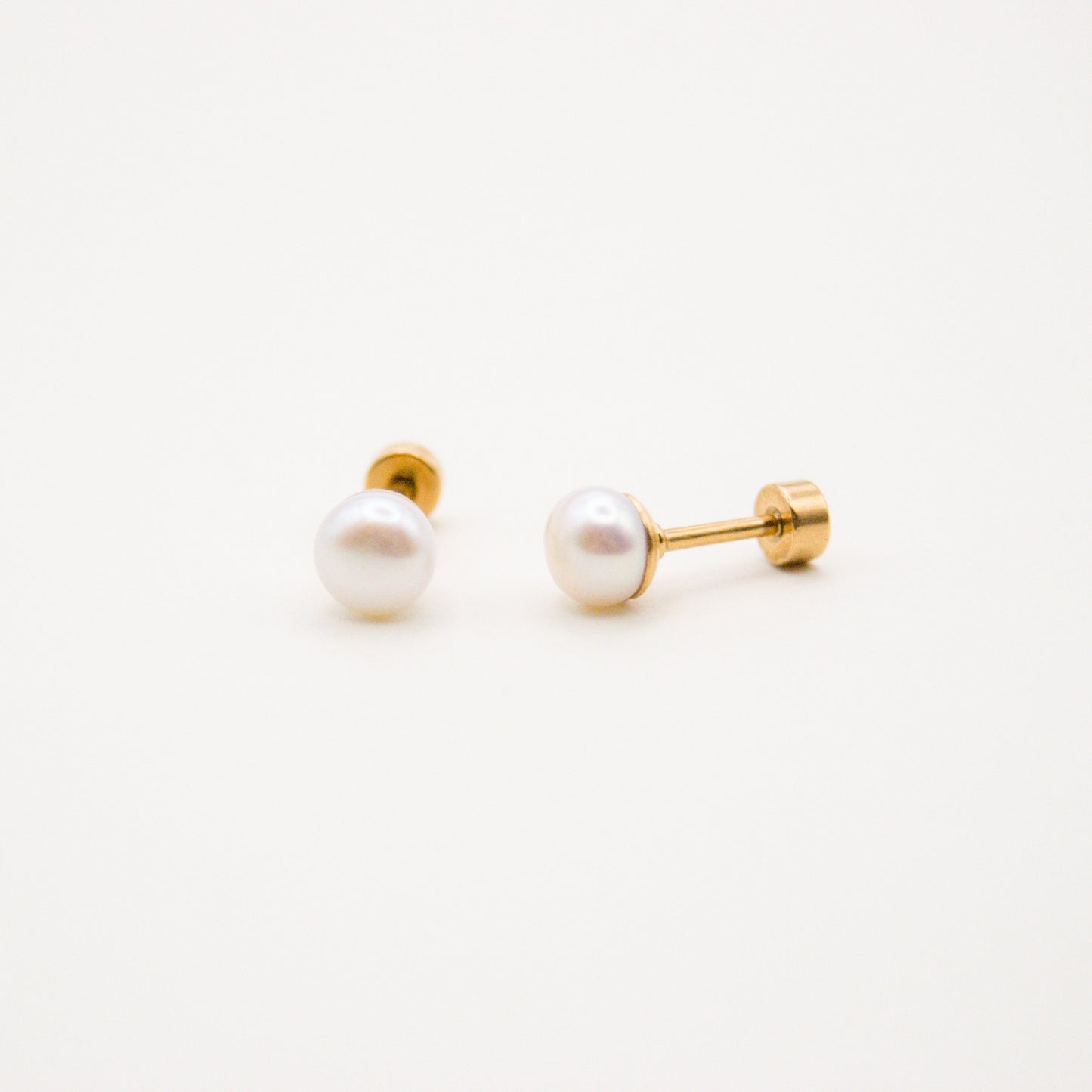 Pearl Studs